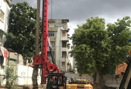 hydraulic piling work